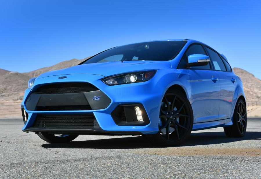  Ford Focus RS 2016 года  (US) (фото 45 из 51)